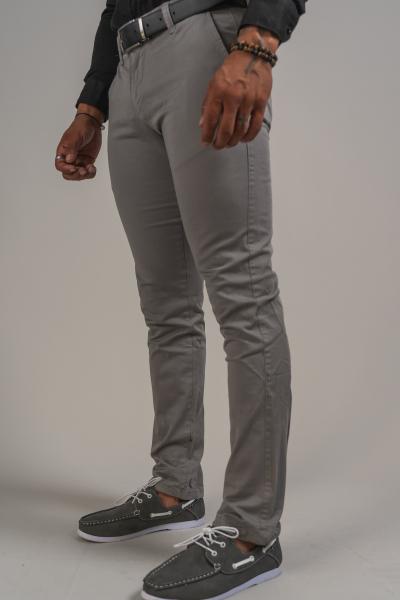 PANTALON SLIM COULEUR UNIE