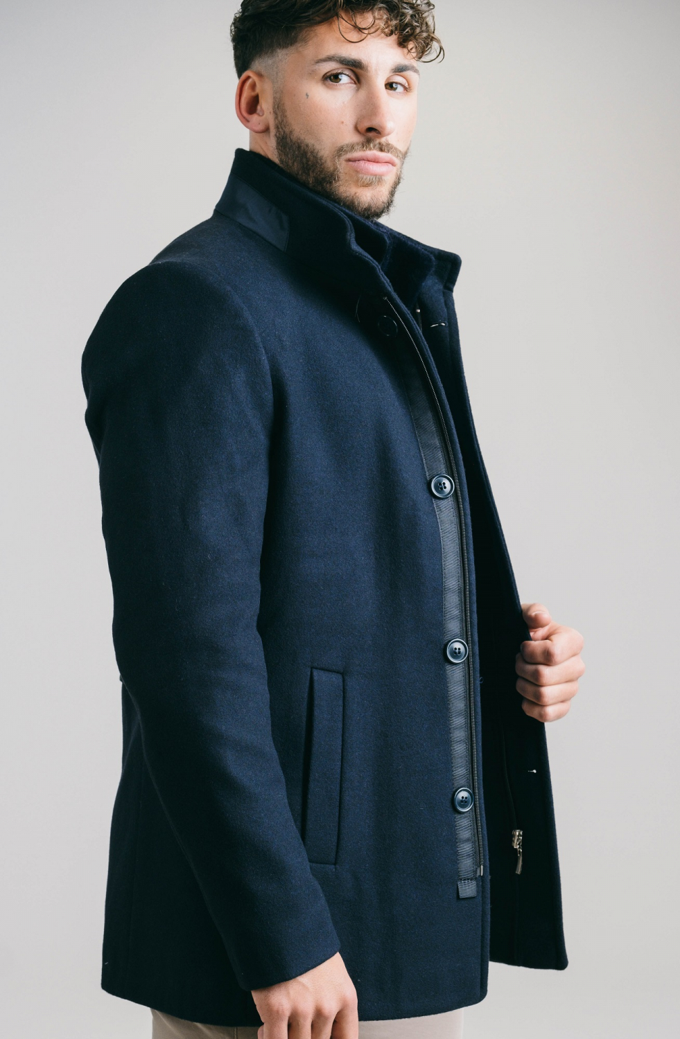 MANTEAU EN LAINE AVEC FOURRURE BLEU